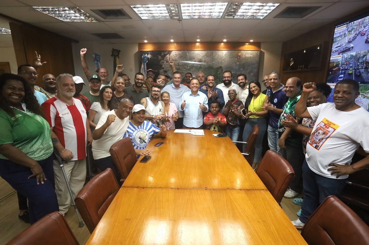 Niterói antecipa planejamento para o Carnaval 2027 e libera recursos para as escolas de samba – Prefeitura Municipal de Niterói