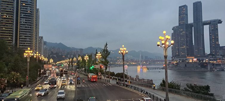 China, 18/09/2026 - Município de Chongqing, metrópole de 32 milhões de habitantes na China. Foto: Lucas Pordeus León/Agência Brasil