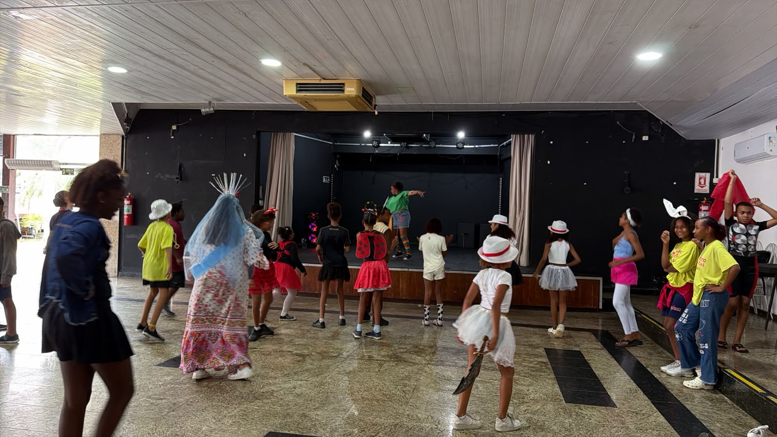 Alunos do Clin Social participam de programação especial pelo Mês das Crianças – Prefeitura Municipal de Niterói