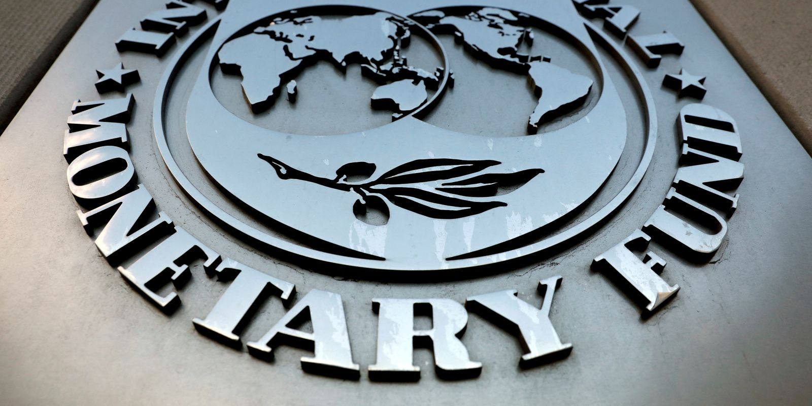 FMI prevê crescimento de 2,2% do PIB do Brasil em 2026