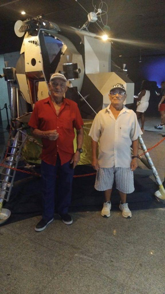 Idosos do CERPI participam de passeio ao Planetário do Rio