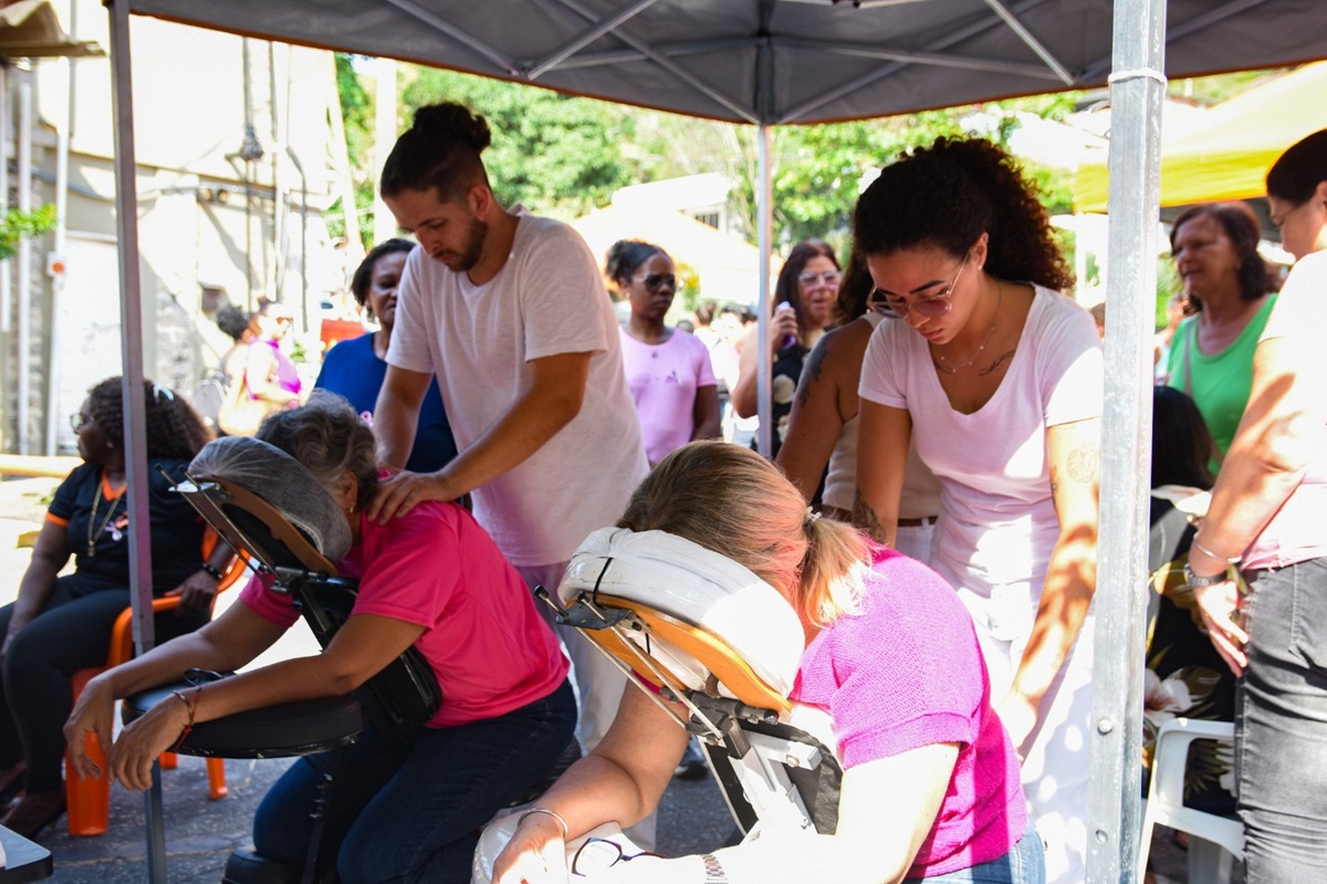 Clin promove ações de conscientização e bem-estar durante o Outubro Rosa – Prefeitura Municipal de Niterói
